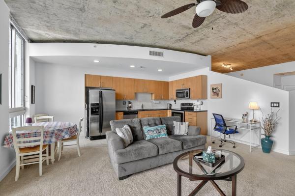 The Edge, 300 S Australian Ave #802, West Palm Beach, Florida 33401, image 1