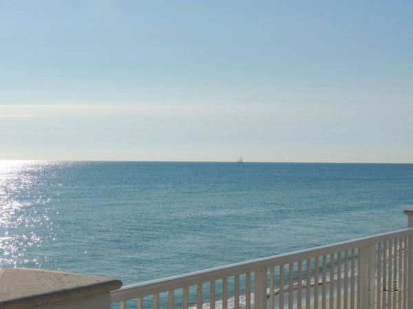 The Barclay, 3546 S Ocean Blvd #305, South Palm Beach, Florida 33480, image 1