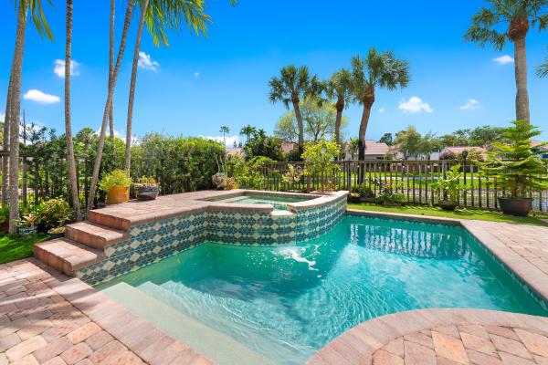 Wimbledon Villas At Town Place, 5608 Amersham Way, Boca Raton, Florida 33486, image 2
