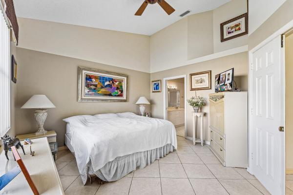 Lakeshore North, 111 N Lakeshore Dr, Hypoluxo, Florida 33462, image 2