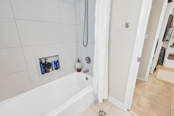 Palm-Aire Country Club 6, 3970 Oaks Clubhouse Dr #401, Pompano Beach, Florida 33069, image 1