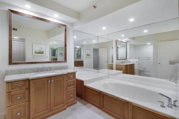 Southporte One At Jonathan's Landing, 3322 Casseekey Island Rd #604, Jupiter, Florida 33477, image 1