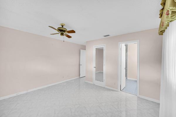 Palm Beach Leisureville, 1515 SW 21st St, Boynton Beach, Florida 33426, image 3