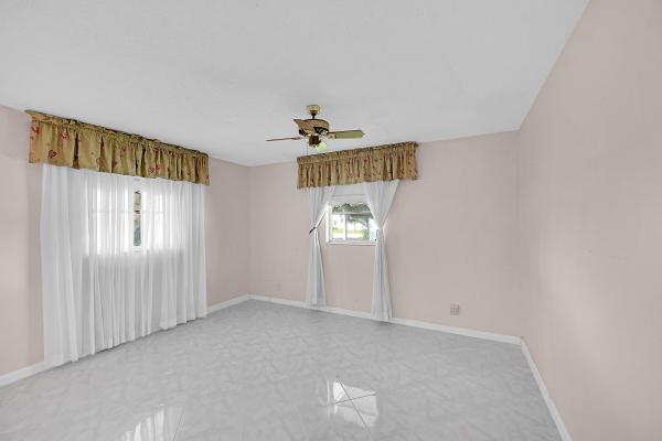 Palm Beach Leisureville, 1515 SW 21st St, Boynton Beach, Florida 33426, image 1