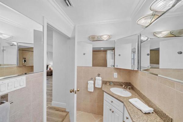 Coral Ridge Isles, 5351 NE 17th Ter, Fort Lauderdale, Florida 33334, image 1