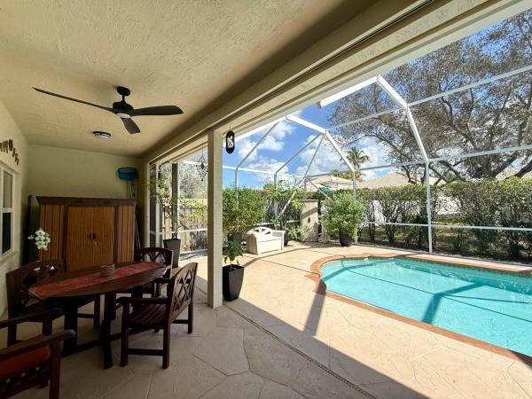 Crystal Cay At Andros Isle, 8611 Gold Cay, West Palm Beach, Florida 33411, image 2