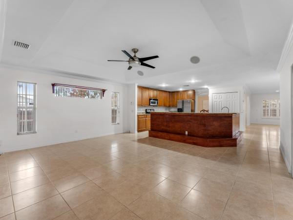 430 SE Thanksgiving Ave, Port St. Lucie, Florida 34984, image 3