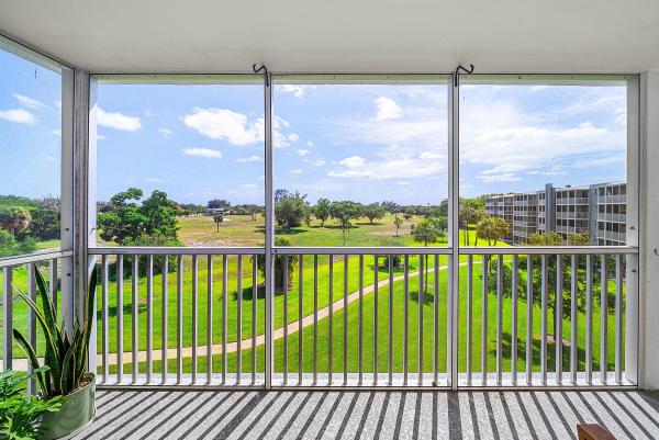 Boca Teeca, 6699 NW 2nd Ave #415, Boca Raton, Florida 33487, image 1