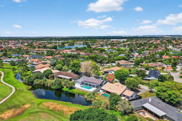 19811 W Oakmont Dr, Hialeah, Florida 33015, image 1