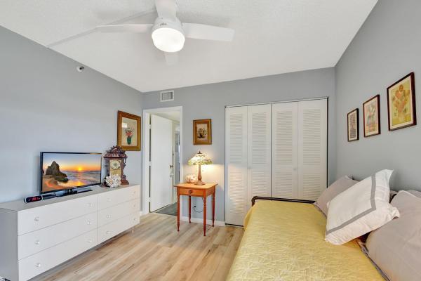 Huntington Lakes 2, 6866 Huntington Ln #508, Delray Beach, Florida 33446, image 1