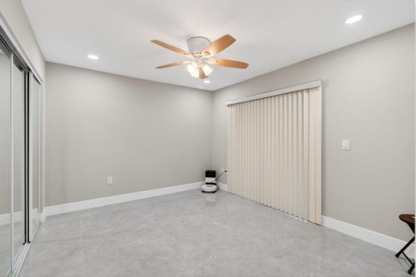 Huntington Pointe, 6175 Kings Gate Cir, Delray Beach, Florida 33484, image 1