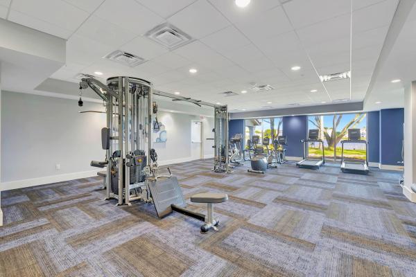 Huntington Pointe, 6175 Kings Gate Cir, Delray Beach, Florida 33484, image 2