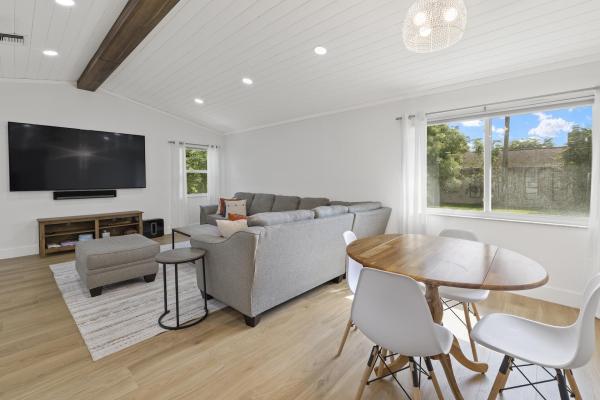 Pinewood East 2 Of Wellington, 12151 Old Country Rd, Wellington, Florida 33414, image 1