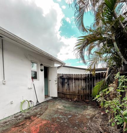 Welwyn Manor, 6117 SW 20th Ct, Miramar, Florida 33023, image 2