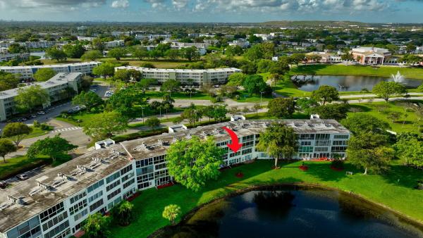 Cambridge, 2073 Cambridge D, Deerfield Beach, Florida 33442, image 2