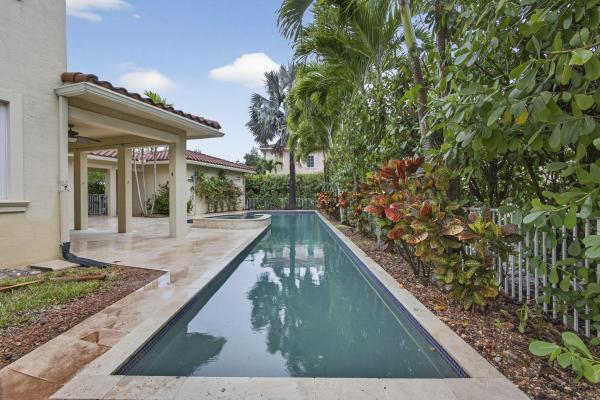 Canterbury Place At Abacoa, 148 Glencullen Cir, Jupiter, Florida 33458, image 1