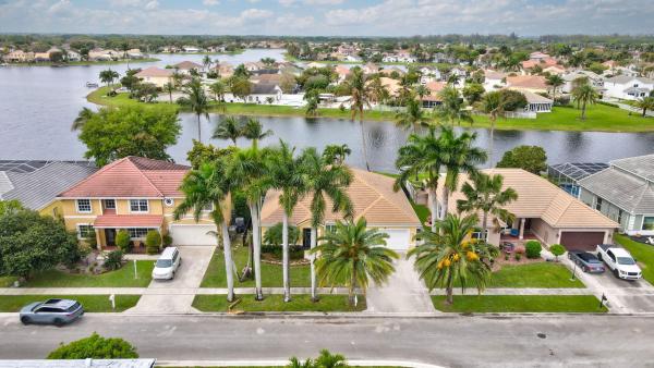 Catalina At Lake Charleston, 7121 Catalina Isle Dr, Lake Worth Beach, Florida 33467, image 1