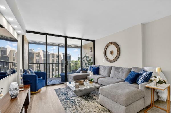 Boca Bayou, 20 Royal Palm Way #503, Boca Raton, Florida 33432, image 1