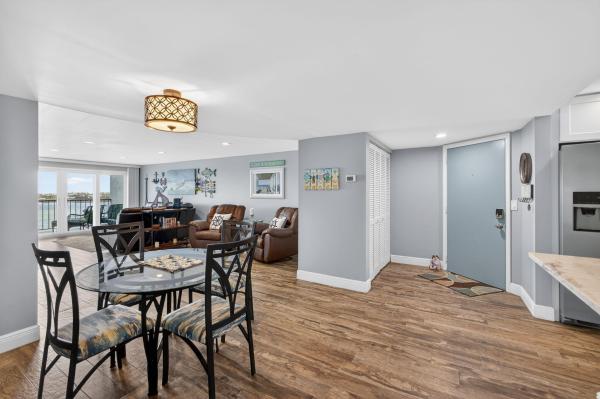 Lake Harbor Cove, 3040 Lake Shore Dr, Riviera Beach, Florida 33404, image 1
