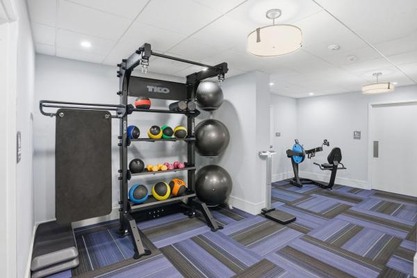 Huntington Lakes 5, 14500 Stirling Way #104, Delray Beach, Florida 33446, image 1