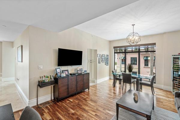 200 East Palmetto Park, 200 E Palmetto Park Rd #22, Boca Raton, Florida 33432, image 1