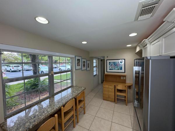 Palm-Aire Country Club 10, 625 Oaks Dr #106, Pompano Beach, Florida 33069, image 3
