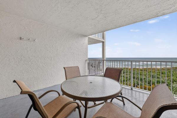 429 NE Tradewind #303, Fort Pierce, Florida 34996, image 1