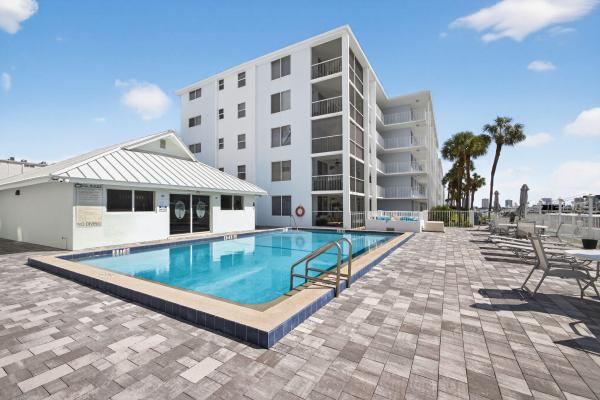 Paradise Villas, 108 Paradise Harbour Blvd #305, North Palm Beach, Florida 33408, image 3