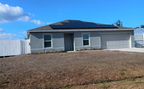 Bayshore Heights, 357 SE Starfish Ave, Port St. Lucie, Florida 34983, image 1