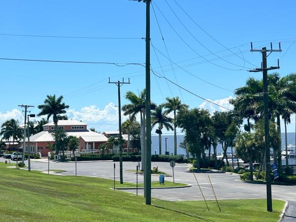 Ridgeway Beach, 197 W Main St, Pahokee, Florida 33476, image 2