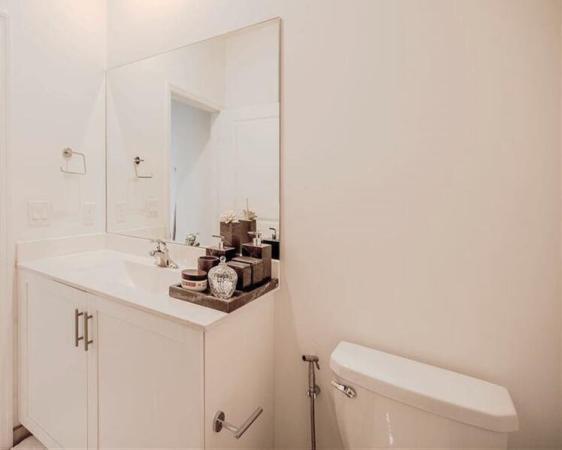 20600 NE 2nd Ct, Unincorporated Dade County, Florida 33179, image 1