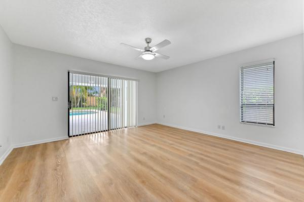 Pinewood Manor Of Wellington, 13772 Ishnala Cir, Wellington, Florida 33414, image 1