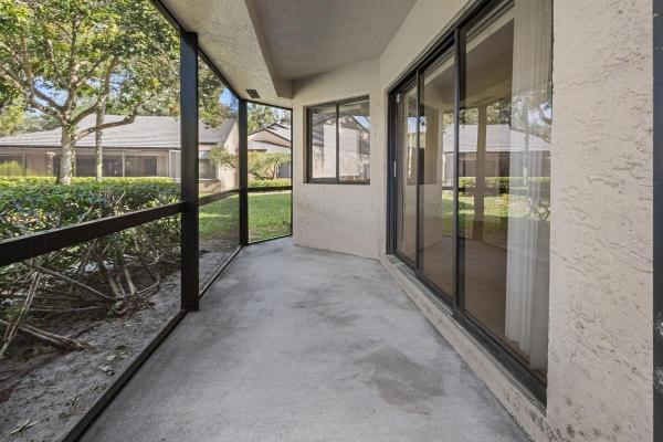 Chelsea At Jacaranda, 124 Chelsea Ln, Plantation, Florida 33324, image 3