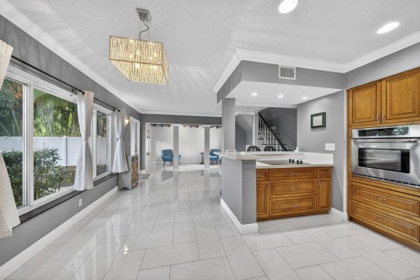 Poinsettia Heights, 1503 NE 18th Ave, Fort Lauderdale, Florida 33304, image 3