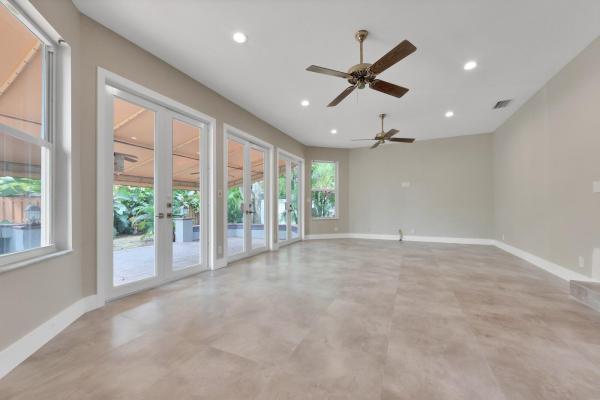 Rio Vista Isles, 805 SE 10th St, Fort Lauderdale, Florida 33316, image 2