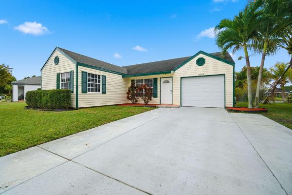 Waterchase West, 8654 Indian River Run, Boynton Beach, Florida 33472, image 2