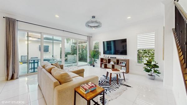 Alton, 2098 Dickens Ter, Palm Beach Gardens, Florida 33418, image 2
