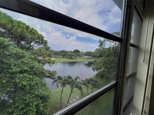 Grantham, 410 Grantham A, Deerfield Beach, Florida 33442, image 2