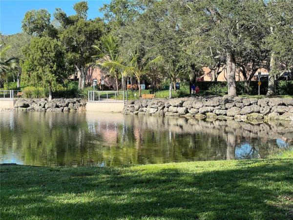 Townhomes Of Rock Creek, 31 Chestnut Cir, Cooper City, Florida 33026, image 1