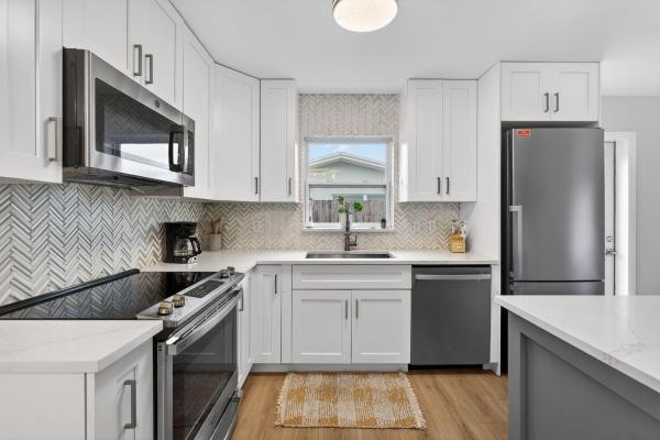 Palm Beach Gardens No HOA, 9820 Daisy Ave, Palm Beach Gardens, Florida 33410, image 1