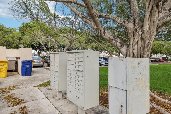 301 Olivewood Pl #O130, Boca Raton, Florida 33431, image 2