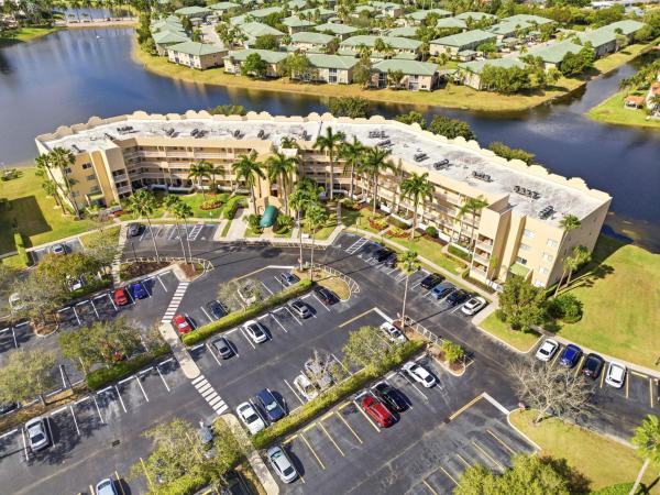 Southampton, 7751 Southampton Ter #103, Tamarac, Florida 33321, image 3
