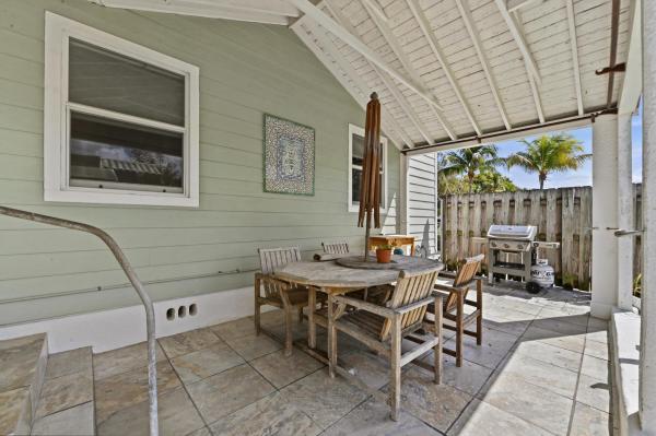 Fernwood, 701 Palmetto St, West Palm Beach, Florida 33405, image 1