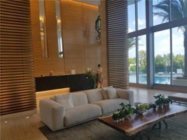 The Harbour South Tower, 16385 Biscayne Blvd #1018, North Miami Beach, Florida 33160, image 2
