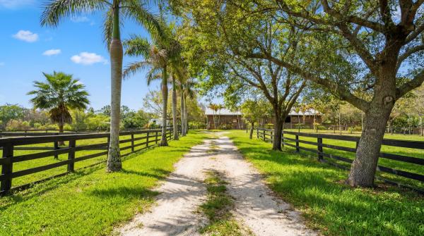 The Acreage, 12440 Tangerine Blvd, West Palm Beach, Florida 33412, image 2