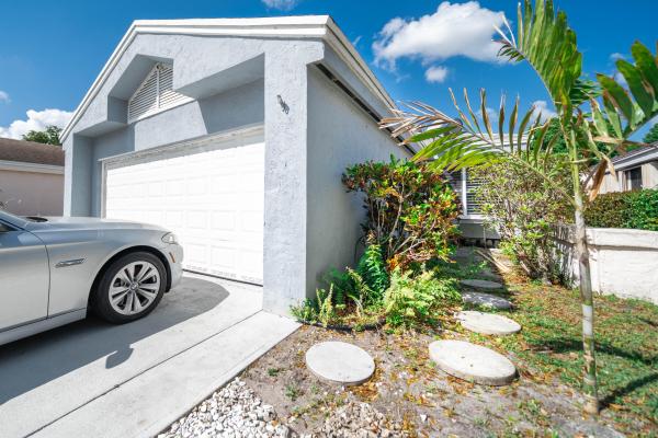 Lakeview Homes At Centura Parc, 2051 NW 35th Ter, Coconut Creek, Florida 33066, image 1