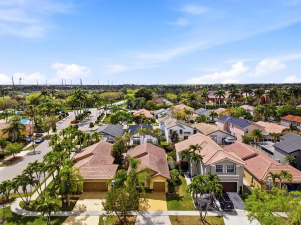 Silver Lakes, 17318 SW 22nd Ct, Miramar, Florida 33029, image 1