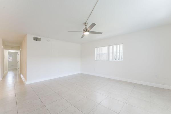 201 SW 7th St #10, Boca Raton, Florida 33432, image 1