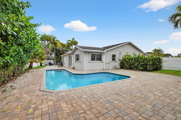 Boca Dunes Golf & Country Club, 23153 SW 60th Way, Boca Raton, Florida 33428, image 2