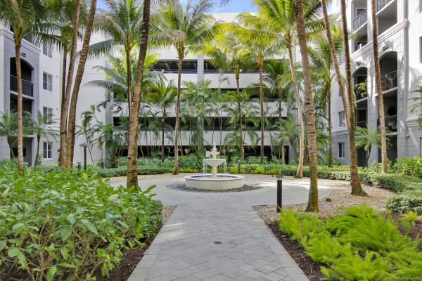 Vizcaya Lakes, 1660 Renaissance Commons Blvd #2118, Boynton Beach, Florida 33426, image 1